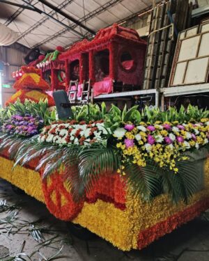 鮮花香亭車
